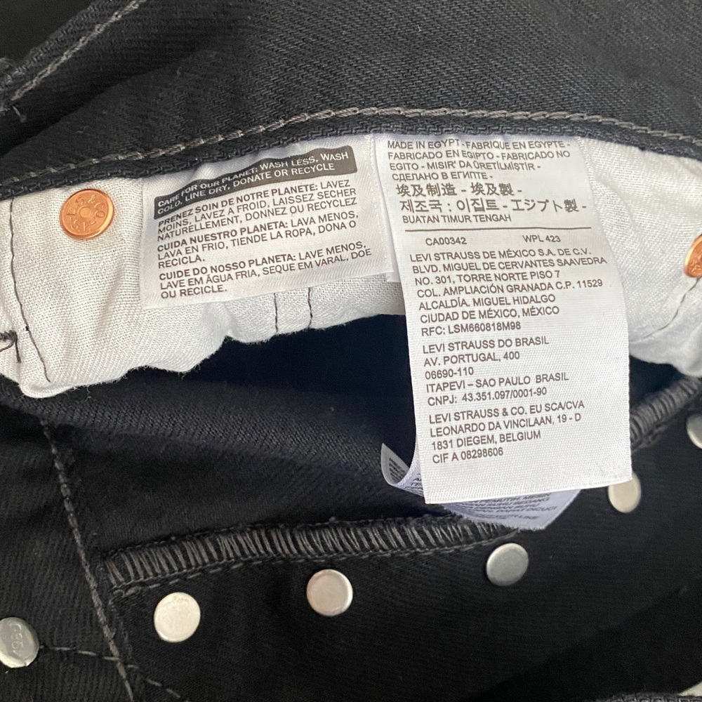 Levi’s 501 Original Straight Leg Black Jeans Size 40 x 34 - Picture 4 of 6